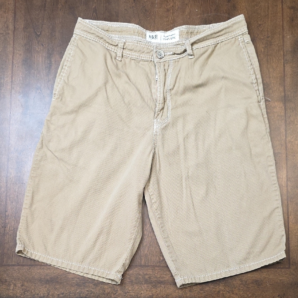 BKE Men's Tan Flat Front Shorts